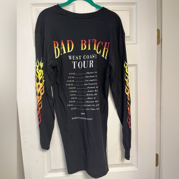 FashionNova graphic t-shirt dress; size small; Brand New - Picture 1 of 3